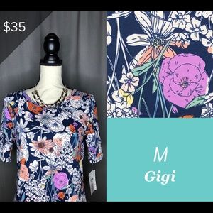 LuLaRoe Medium GiGi Fitted Tee